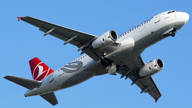 TC-JPT:Airbus A320-200:Turkish Airlines